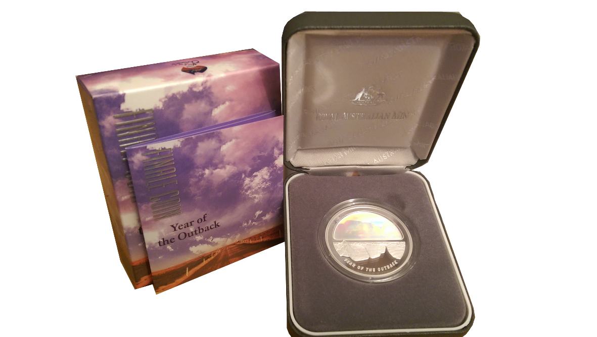 2002 $5 Finale Coin Year of the Outback Hologram Coin